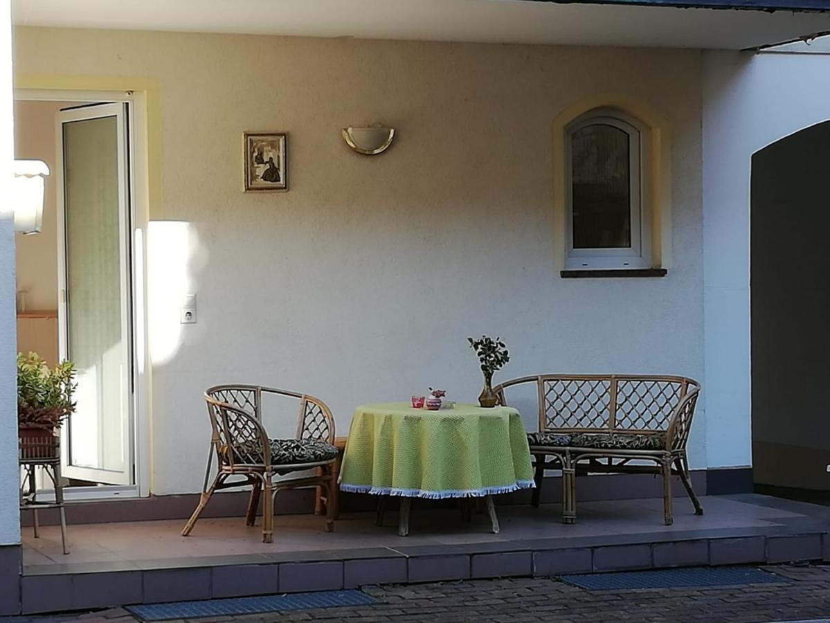Pension Am Rosental Merseburg Buitenkant foto